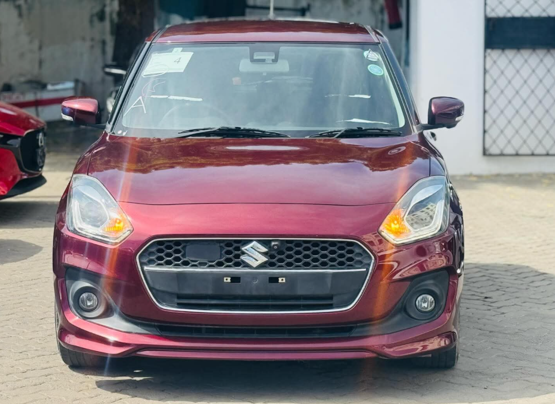 
								SUZUKI SWIFT full									