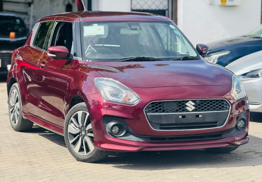 
								SUZUKI SWIFT full									
