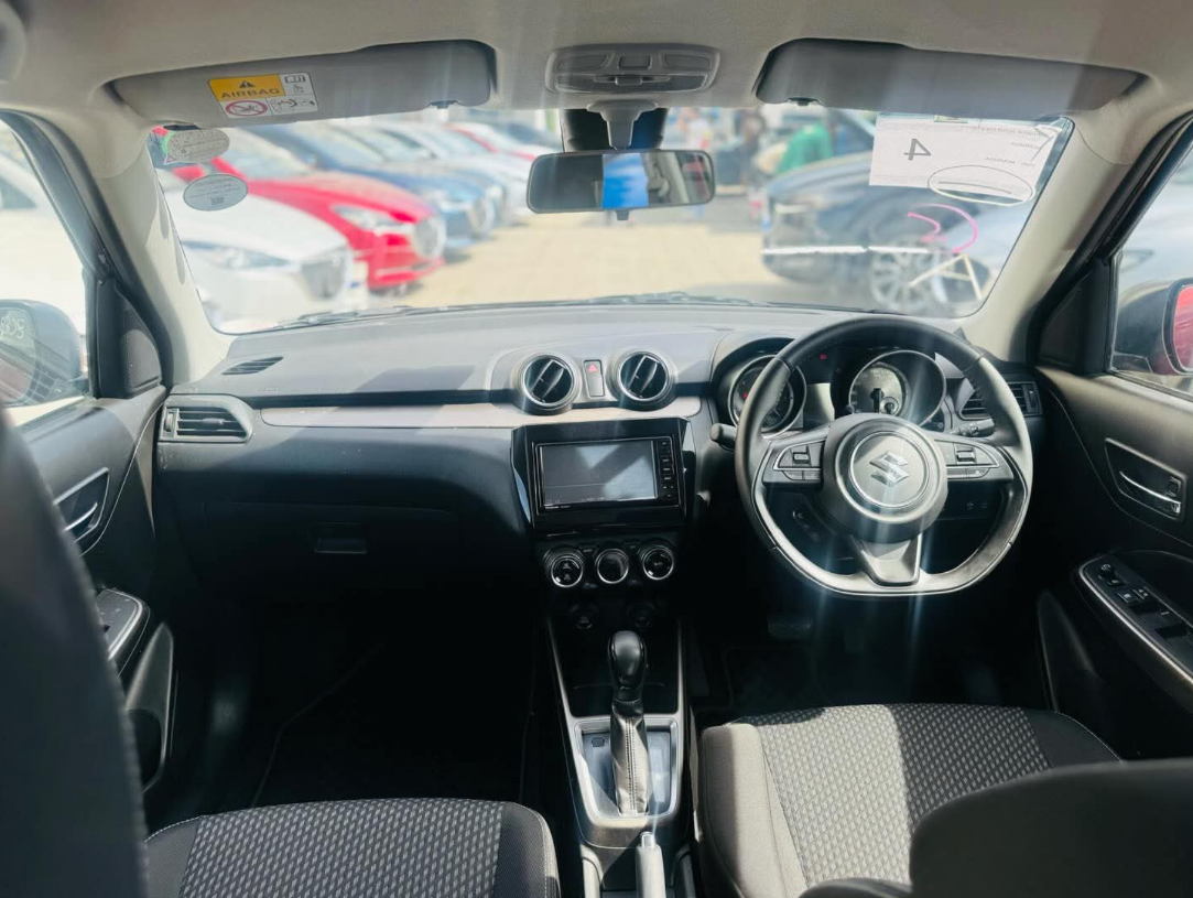
								SUZUKI SWIFT full									