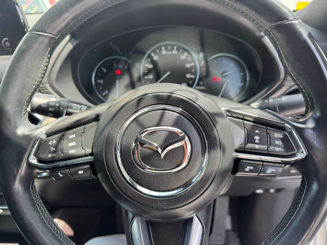 
								Mazda CX5 Exclusive Trim XDL full									