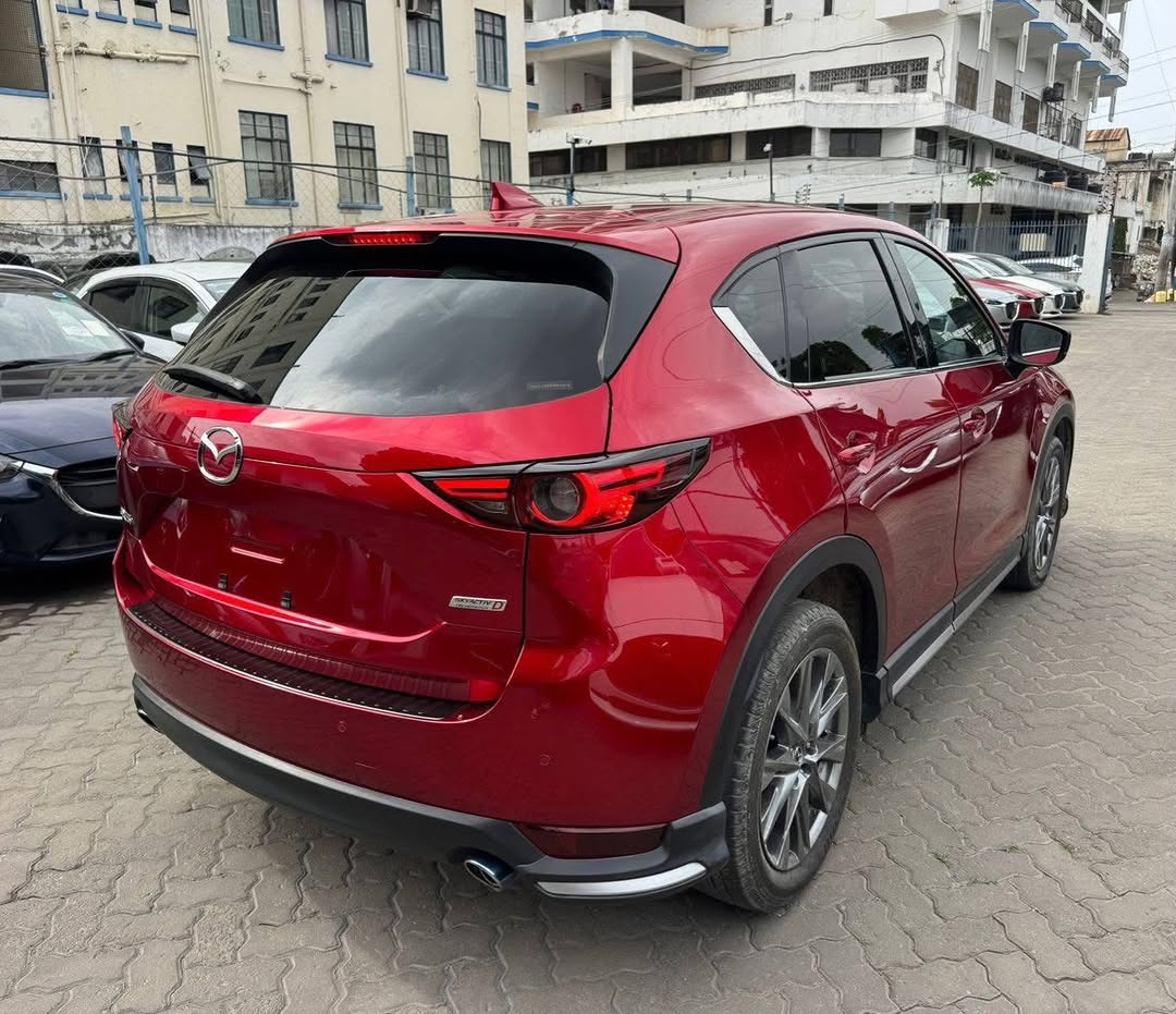 
								MAZDA CX5 XDL full									