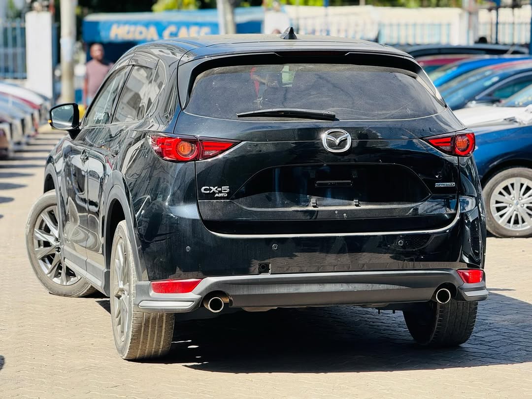 
								MAZDA CX5 AWD full									