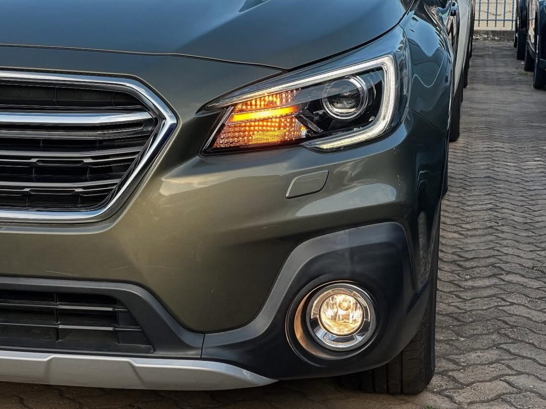 
								Subaru Outback BS9 full									