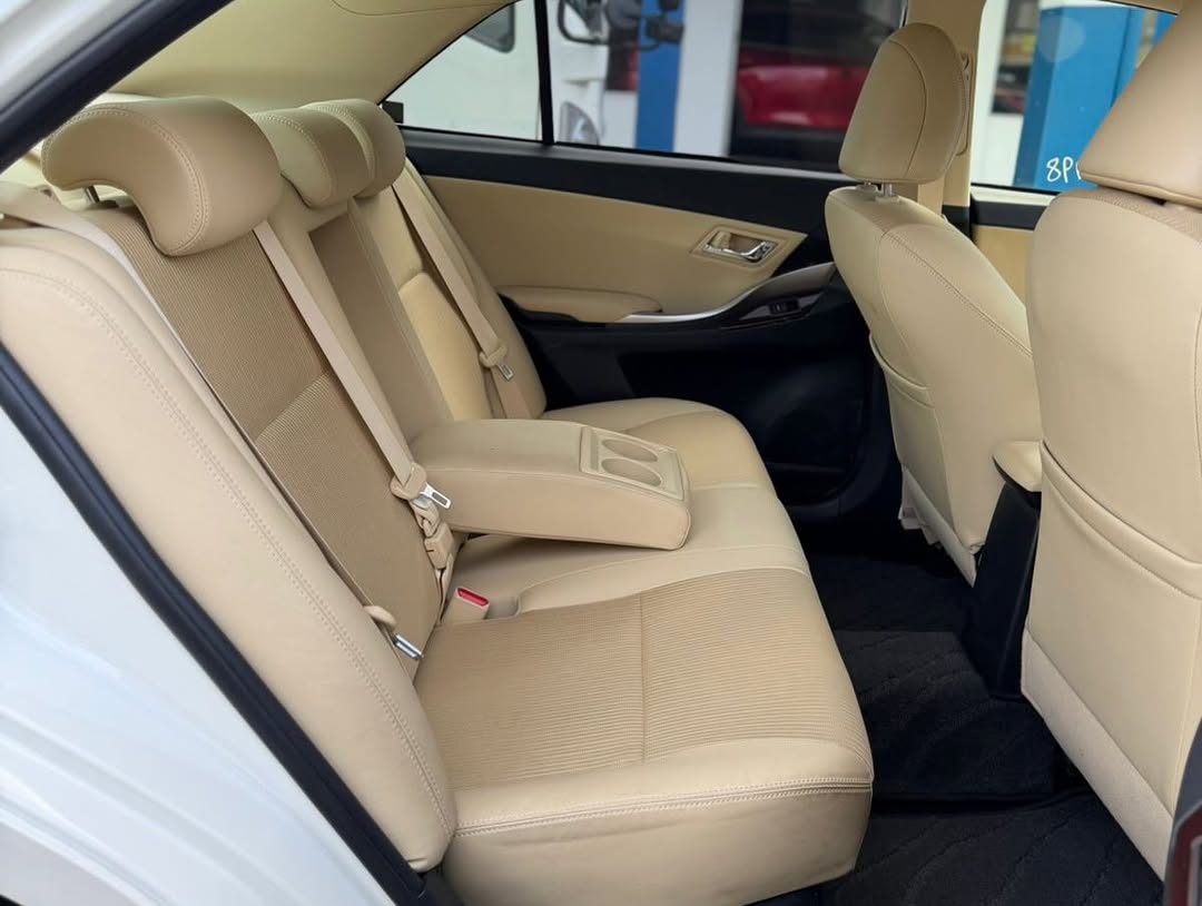 
								TOYOTA ALLION full									