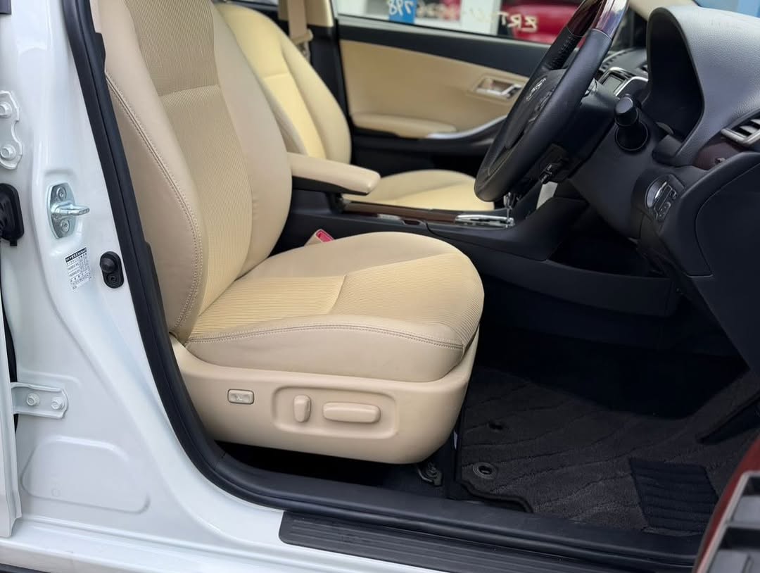 
								TOYOTA ALLION full									