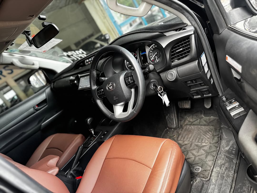 
								TOYOTA DOUBLE CAB full									