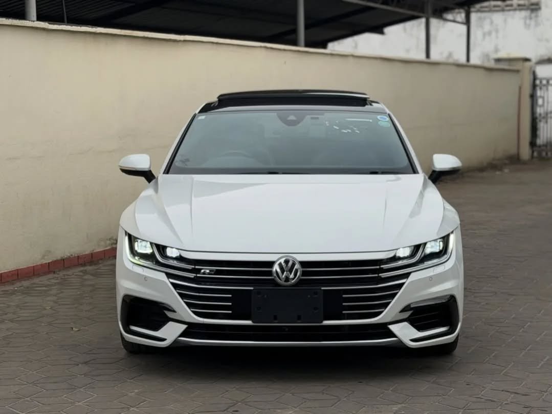 
								VOLKSWAGEN ARTEON full									