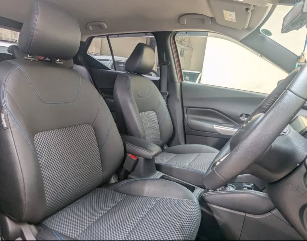 
								NISSAN KICKS full									
